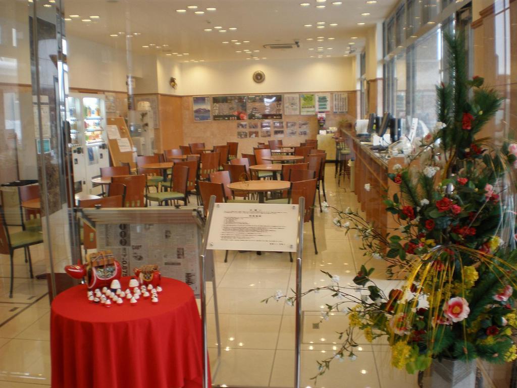 Toyoko Inn Aizuwakamatsu Ekimae Ngoại thất bức ảnh